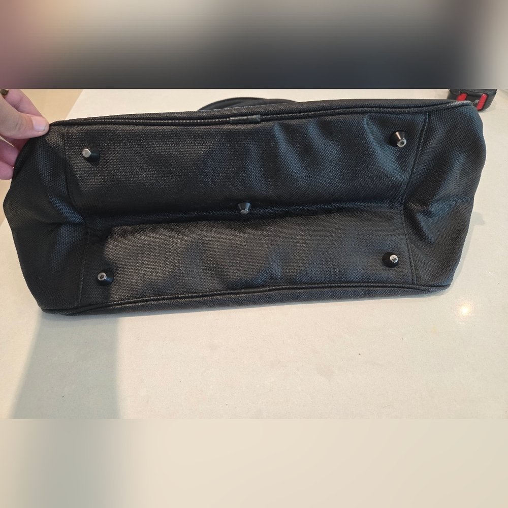 Marc By Marc Jacobs Bowling Bag Style Tote - Picture 3 of 6